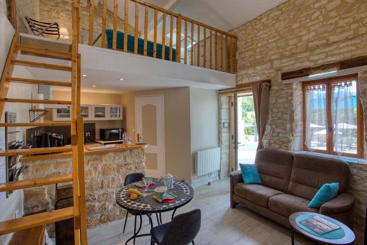 Domaine Des Pierres Blanches - Gite La Salamandre Vila Carlux Exterior foto
